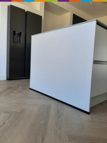 Visgraat PVC en rechte plank PVC te Rosmalen